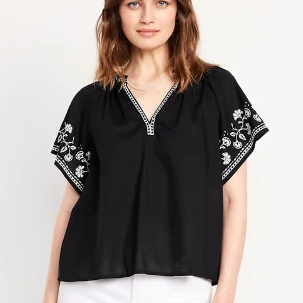 Old Navy Womens Black Embroidered Flutter Sleeve Cotton Blouse Top M NWT Boho